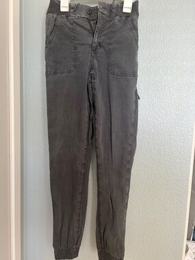 American eagle Charcoal jogger pants